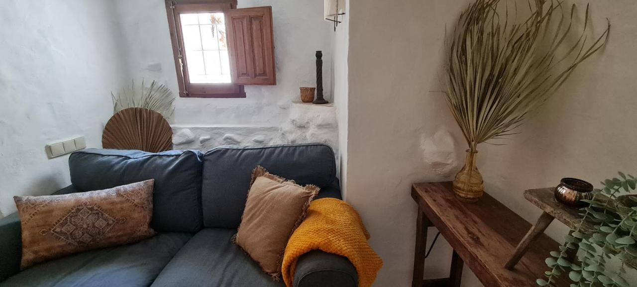 Cuevas Los Coloraos - La Residencia Villanueva de las Torres Eksteriør billede